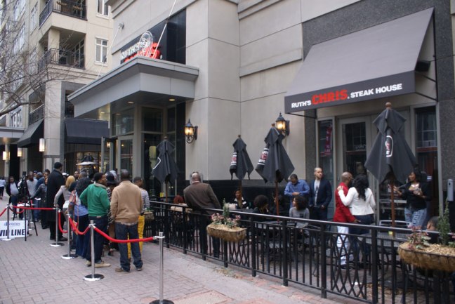 20150302_ruth_chirs_900x600