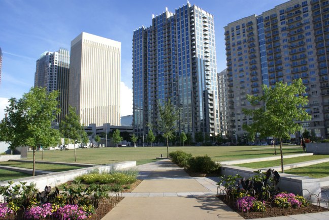 Apartments near Romare Bearden Park in Uptown Charlotte